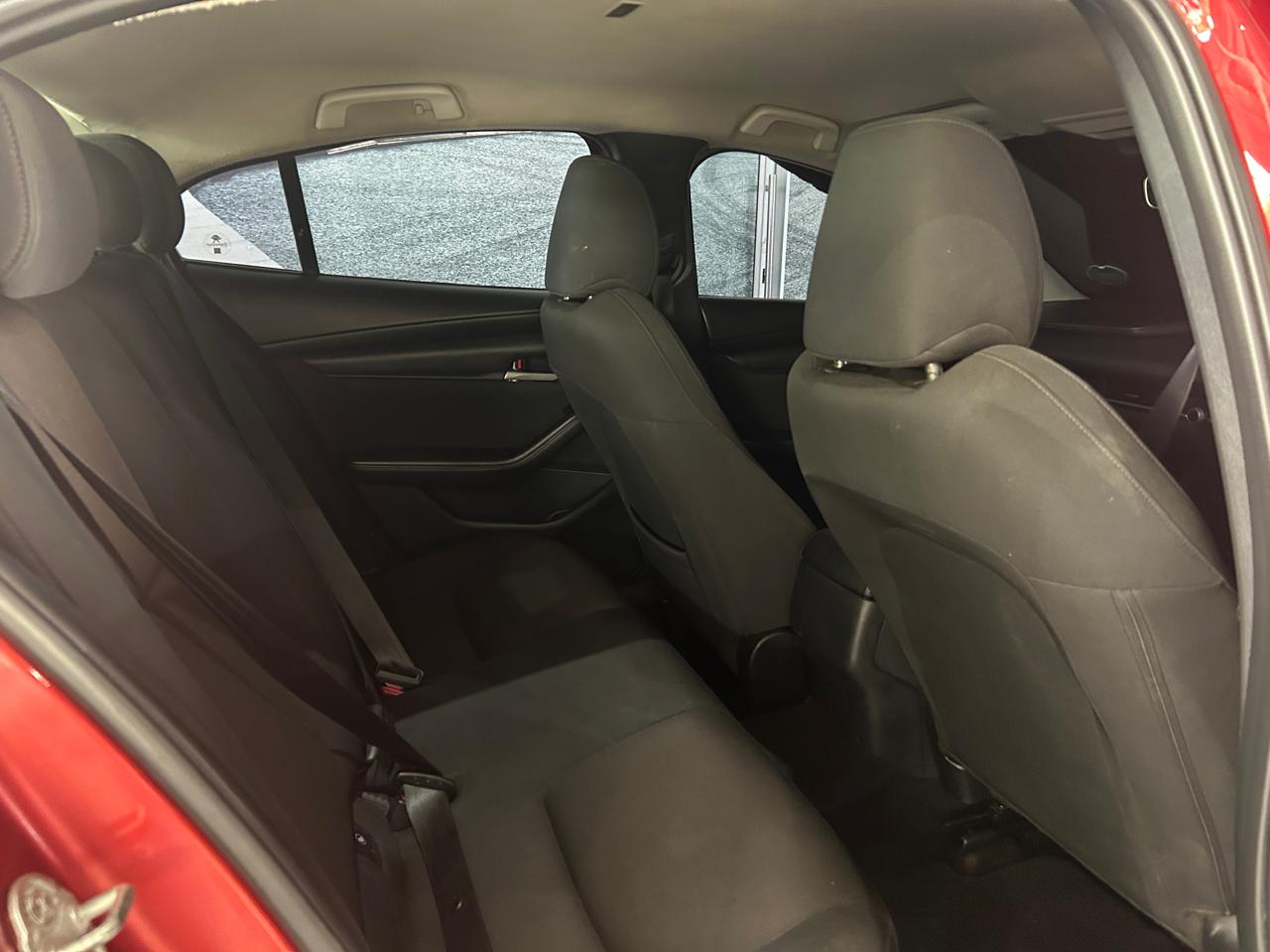 2021 Mazda Mazda3 Sedan 1.5 Active