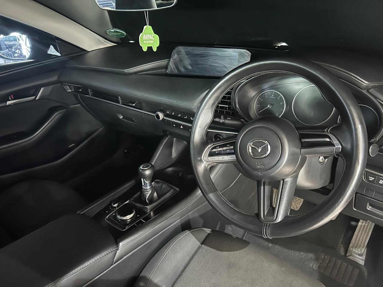 2021 Mazda Mazda3 Sedan 1.5 Active