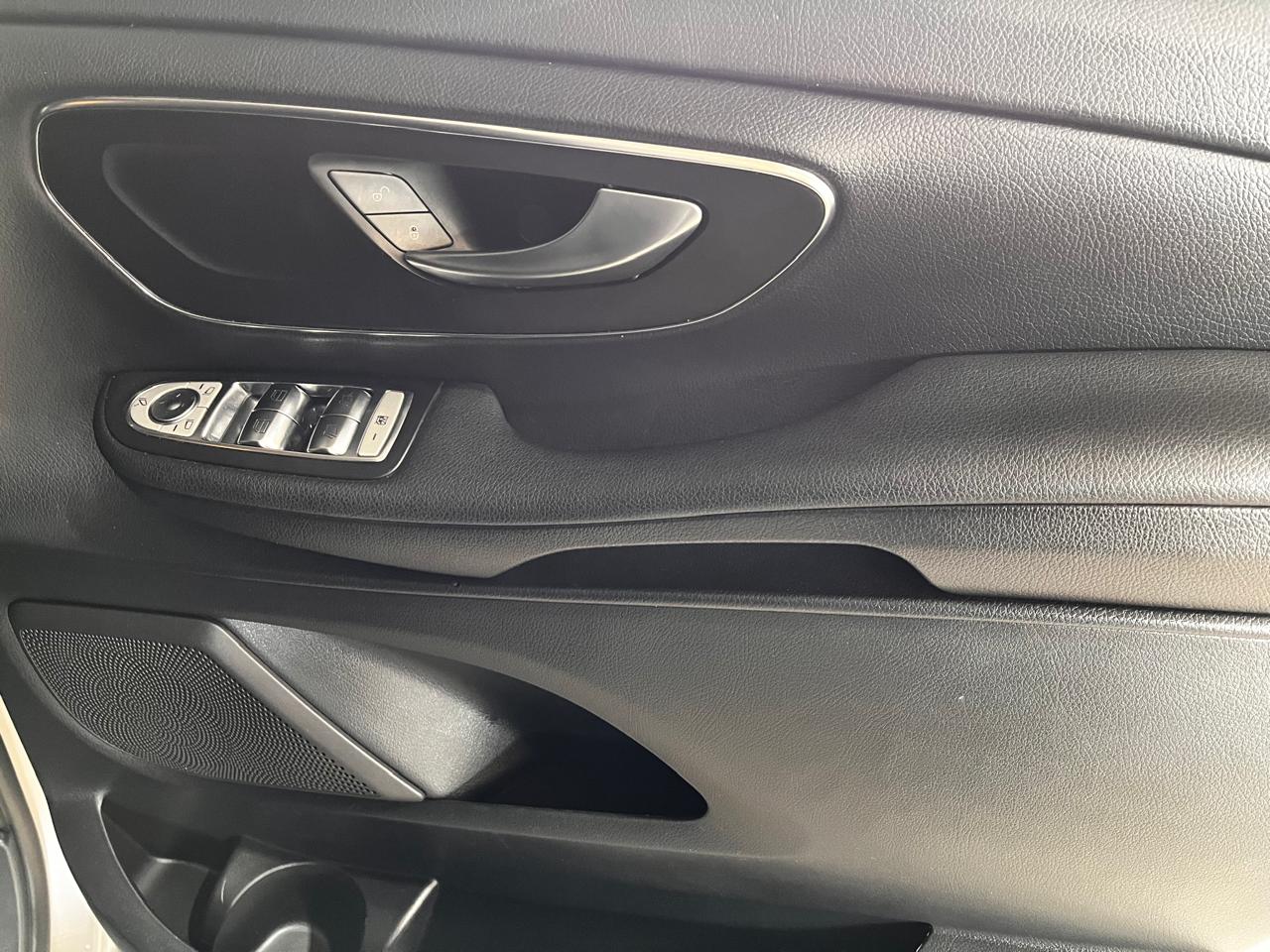 2020 Mercedes-Benz V-Class V220d