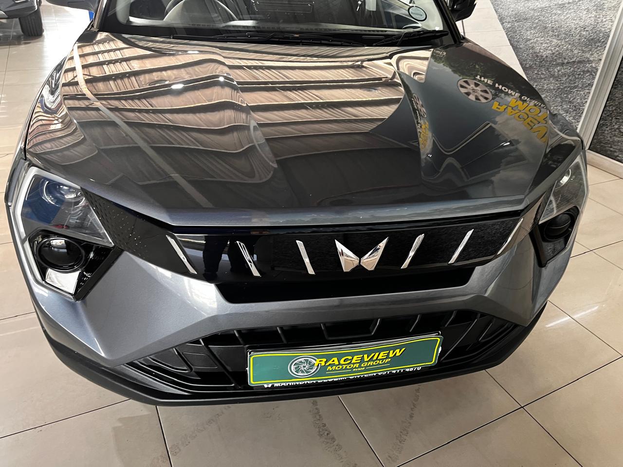 2025 Mahindra XUV 3XO 1.2T MX2 Manual