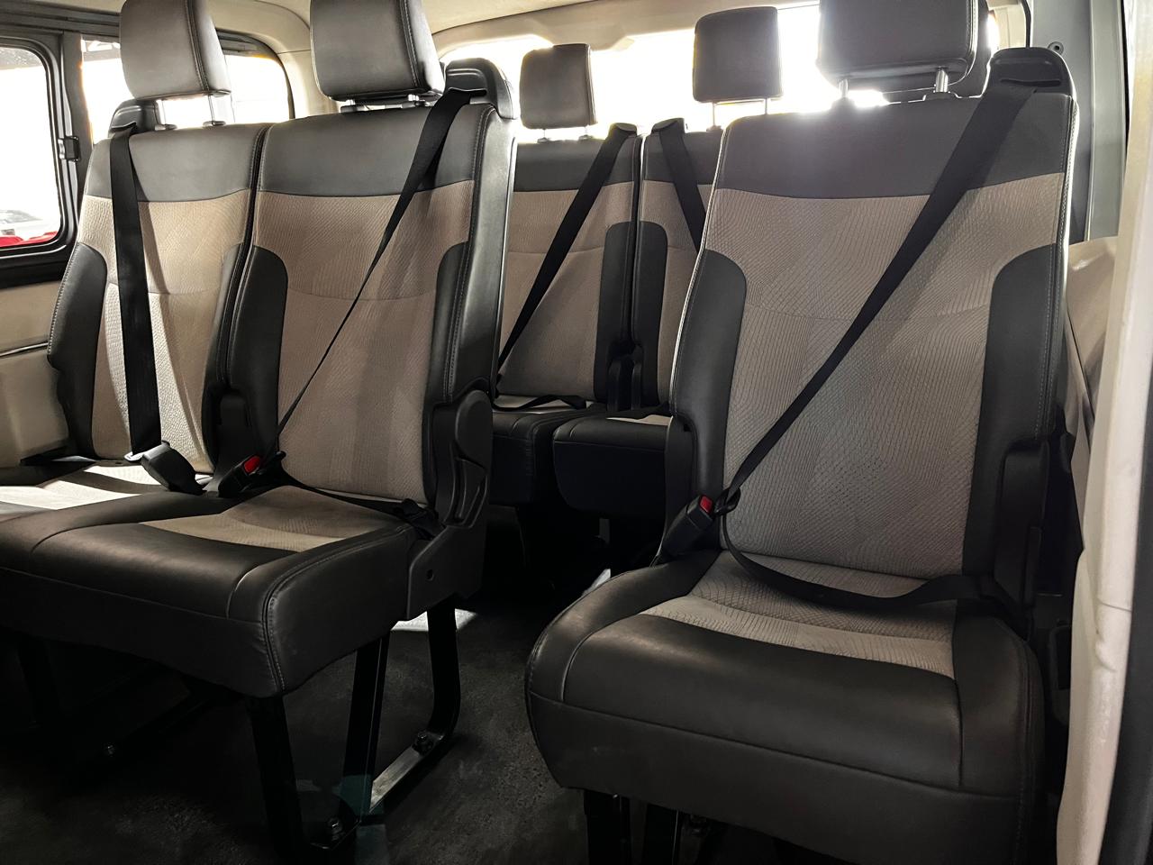 2023 Toyota Quantum 2.8 LWB Bus 11-Seater GL