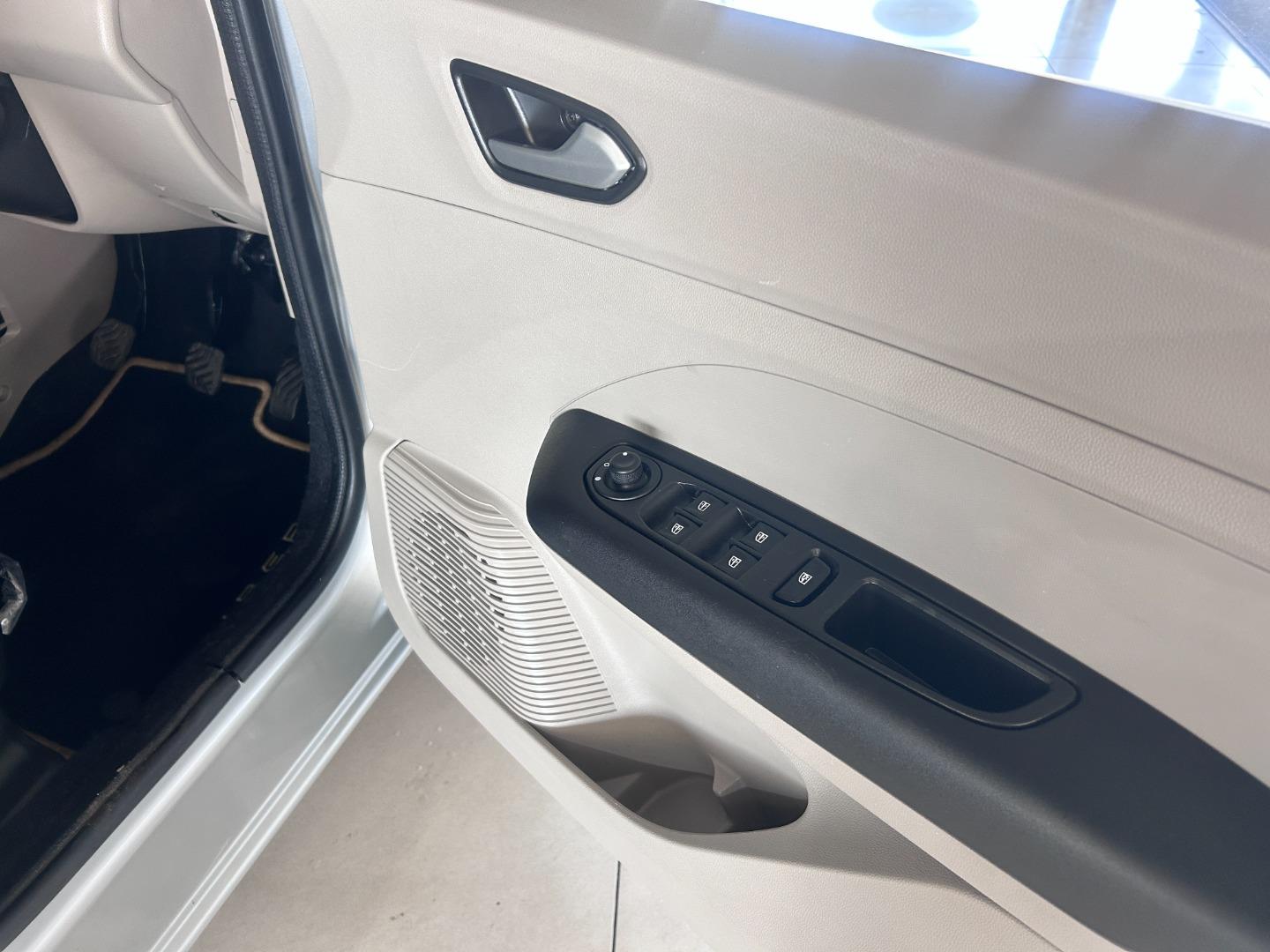 2026 Renault Triber 1.0 Techno