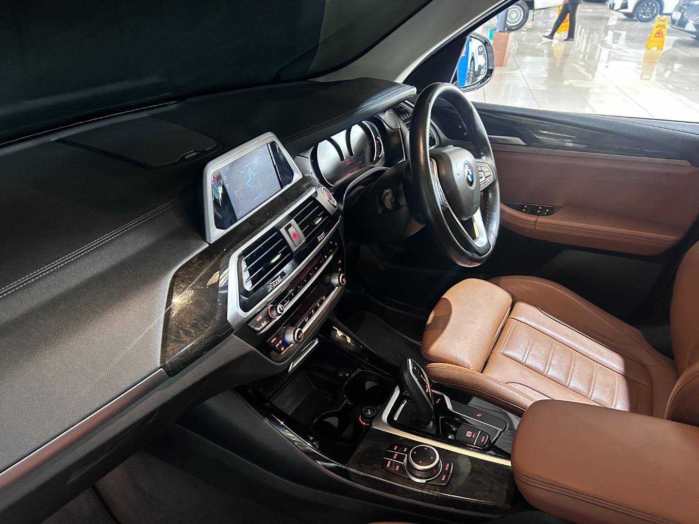 2019 BMW X3 xDrive20i Luxury Line