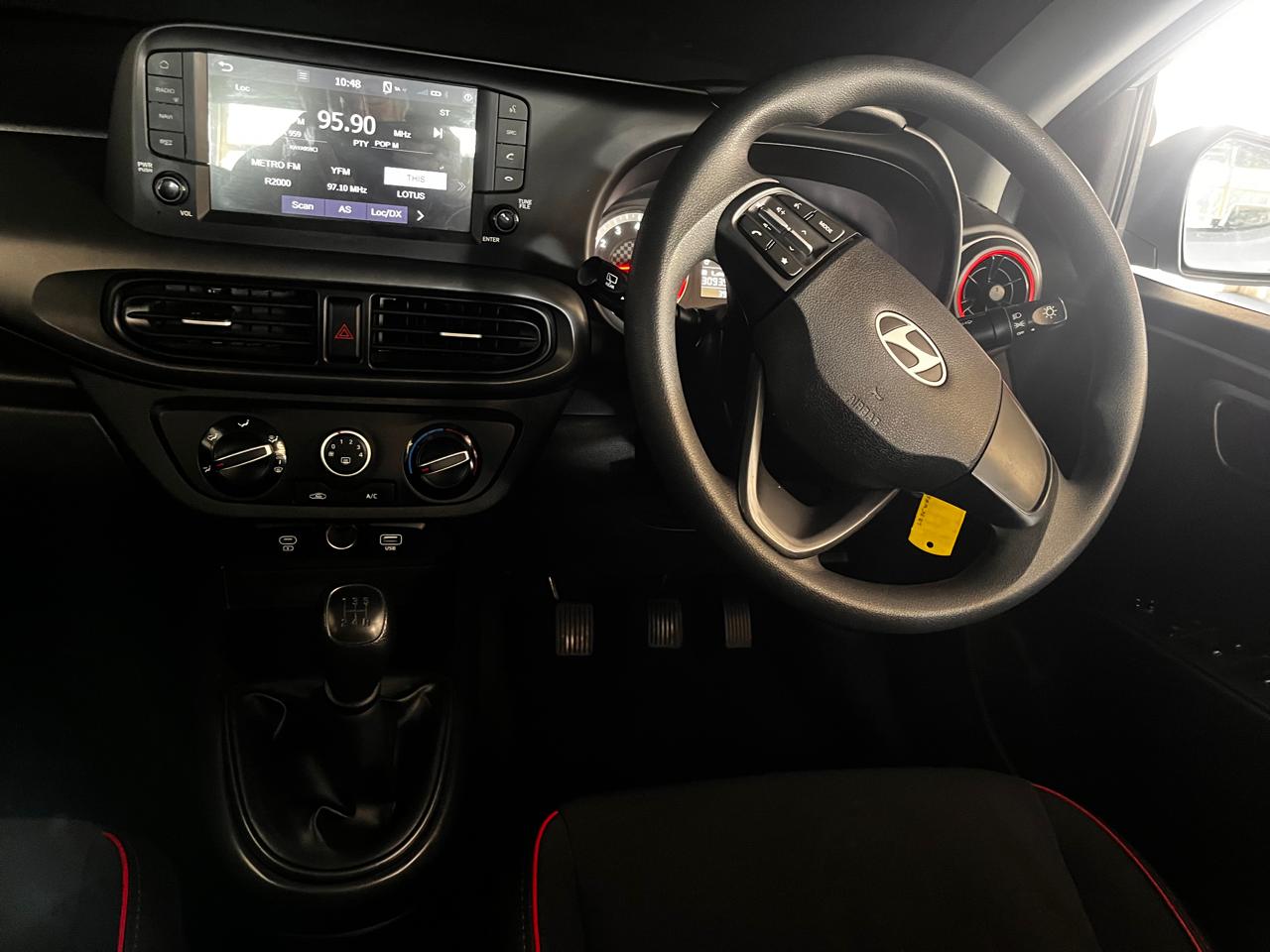 2024 Hyundai Grand i10 1.0 Motion Hatch Manual