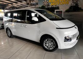 2023 Hyundai Staria 2.2D Executive 9-seater
