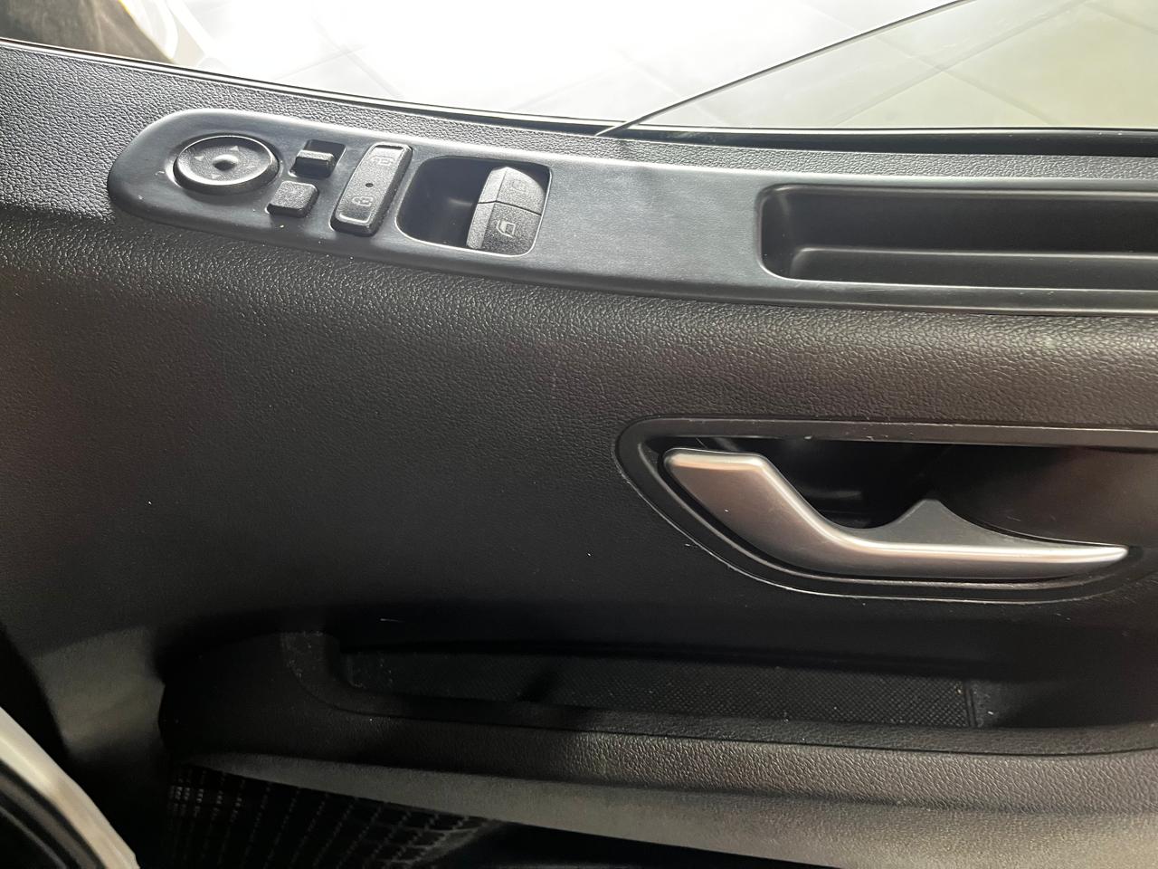 2023 Hyundai Staria 2.2D Executive 9-seater