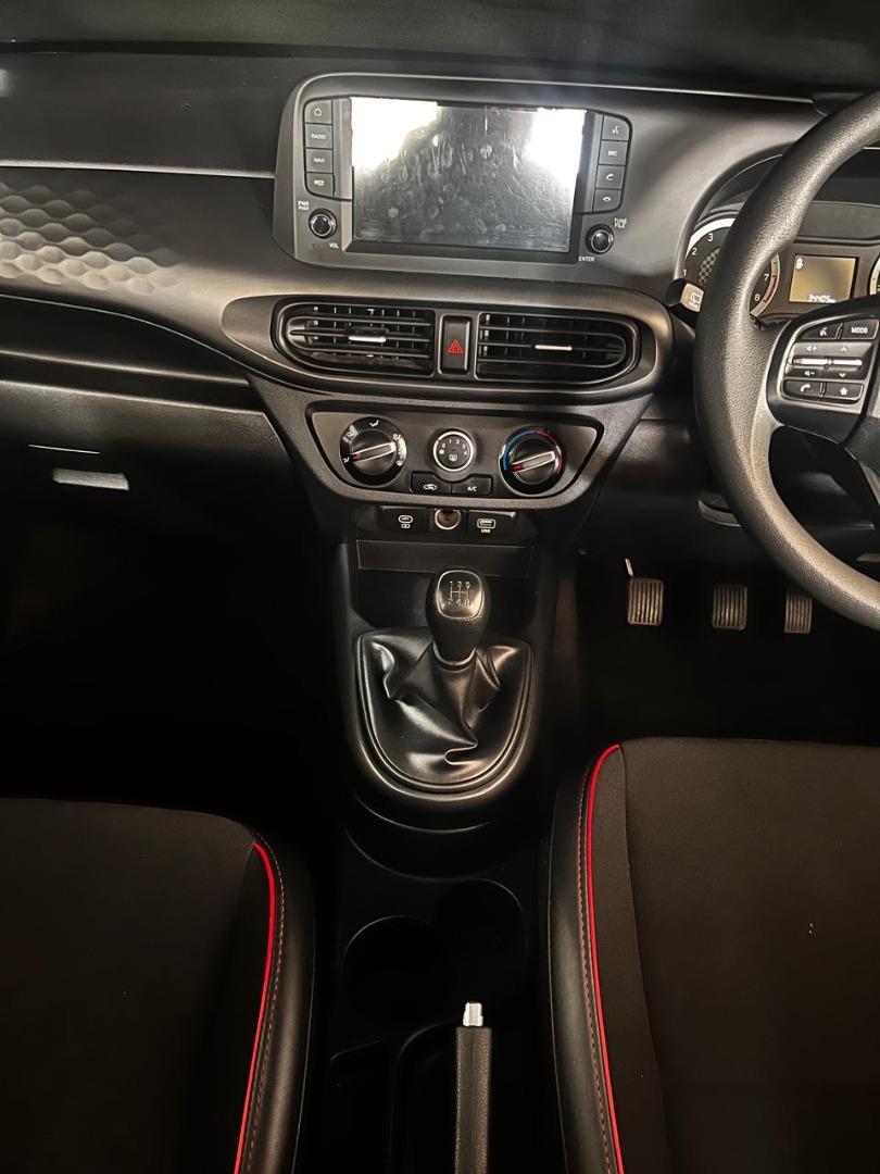 2024 Hyundai Grand i10 1.0 Motion Hatch Manual