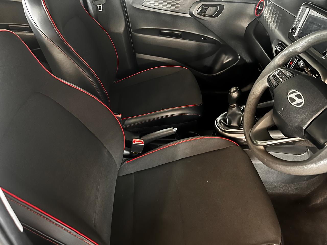 2024 Hyundai Grand i10 1.0 Motion Hatch Manual
