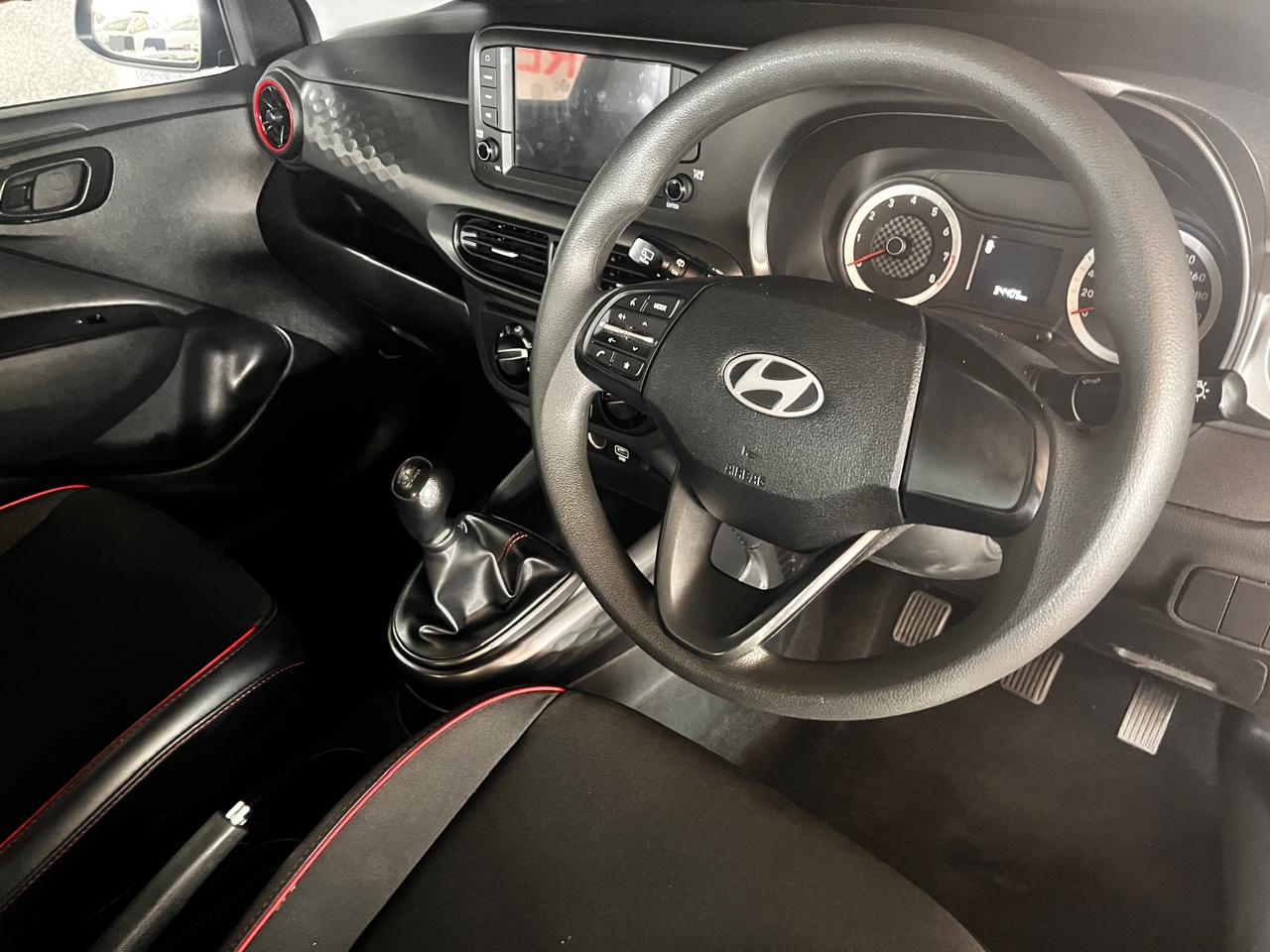 2024 Hyundai Grand i10 1.0 Motion Hatch Manual