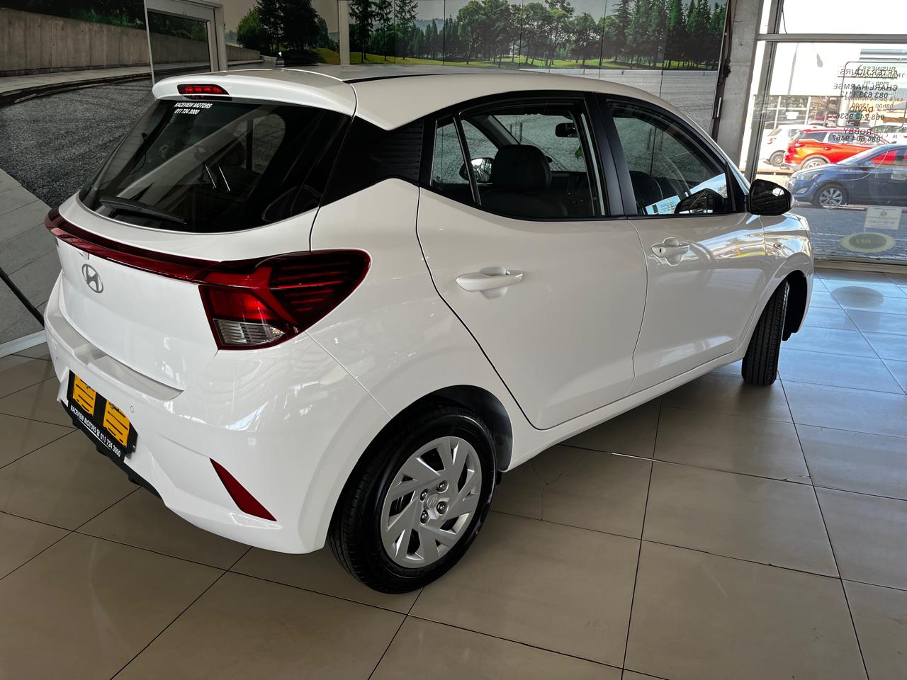 2024 Hyundai Grand i10 1.0 Motion Hatch Manual