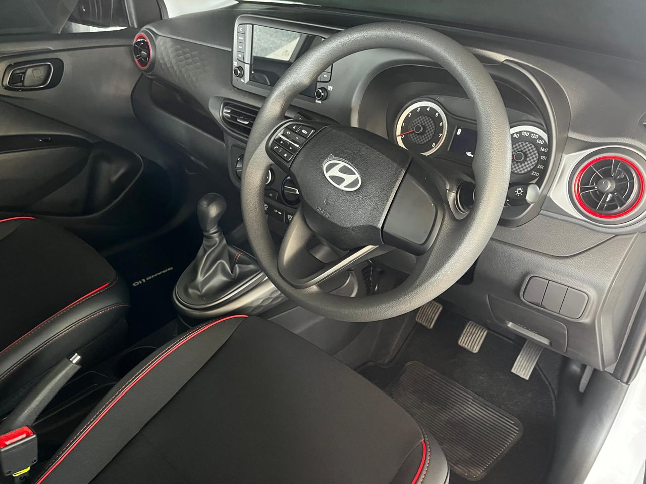 2024 Hyundai Grand i10 1.0 Motion Hatch Manual