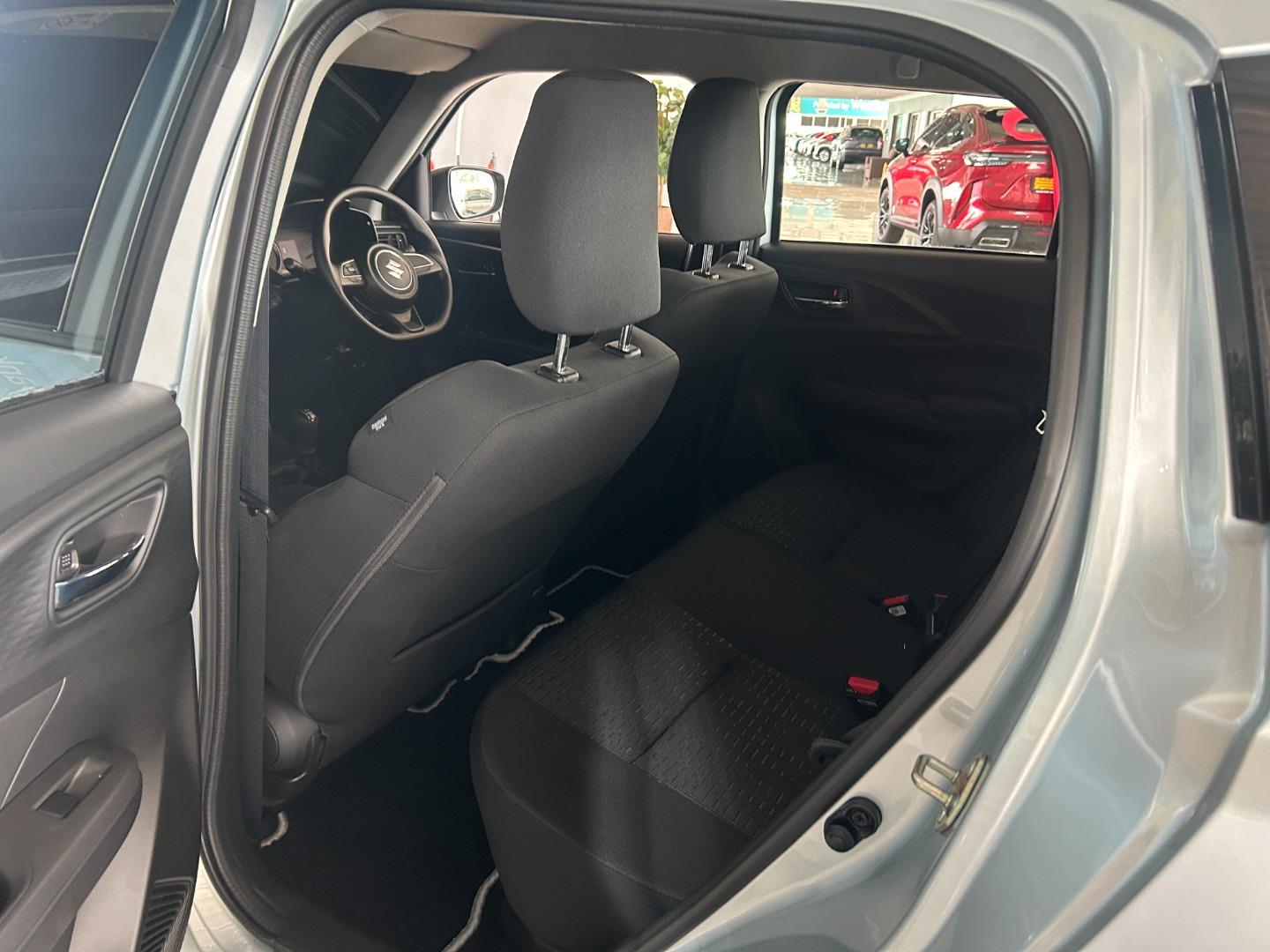 2025 Suzuki Swift 1.2 GL+ Manual
