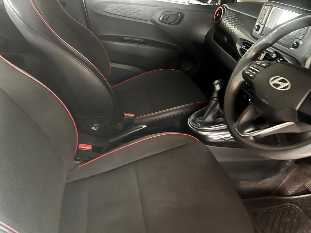 2024 Hyundai Grand i10 1.0 Motion Hatch Manual