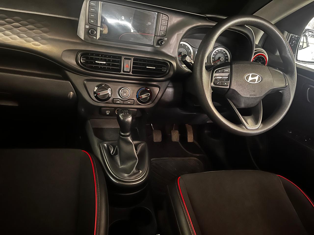 2024 Hyundai Grand i10 1.0 Motion Hatch Manual