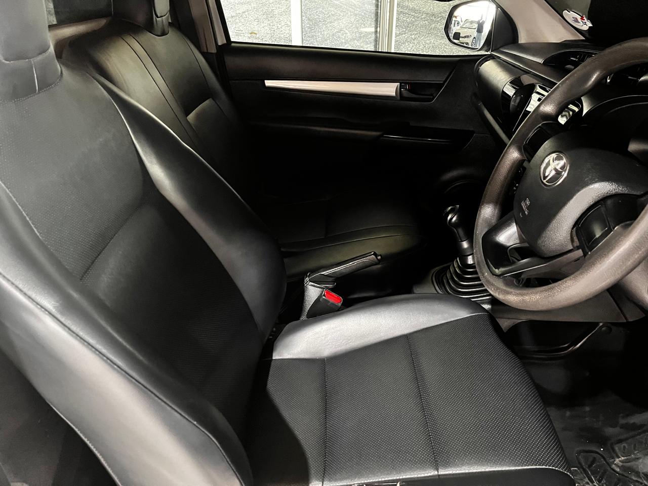 2024 Toyota Hilux 2.0 Single Cab S (Aircon)