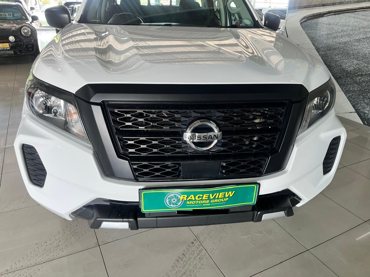 2022 Nissan Navara 2.5DDTi Double Cab SE Plus Auto
