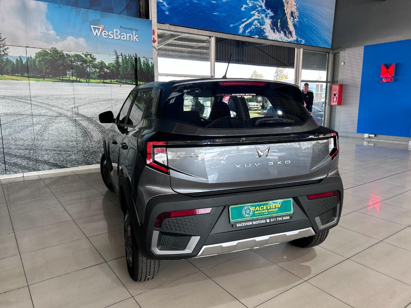 2026 Mahindra XUV 3XO 1.2T MX3 Auto
