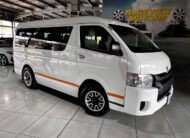 2015 Toyota Quantum 2.7 GL 10-seater bus