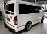 2015 Toyota Quantum 2.7 GL 10-seater bus