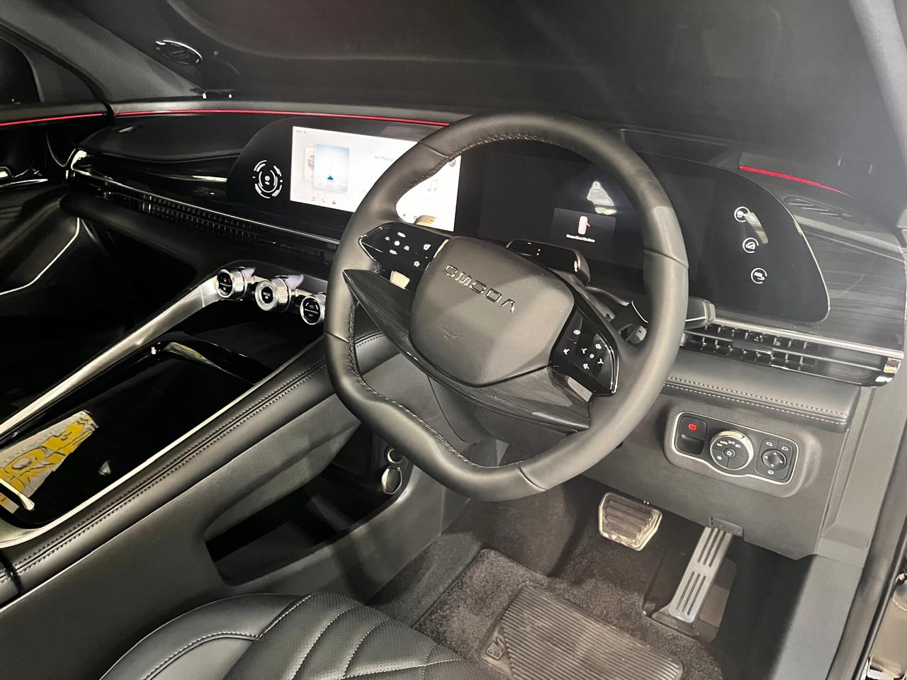 2026 Omoda C9 Inspire 2WD