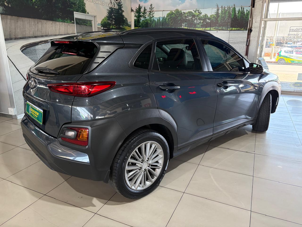 2020 Hyundai Kona 1.0T Executive