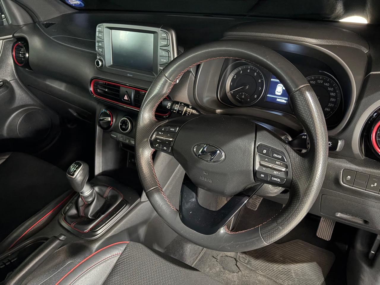2020 Hyundai Kona 1.0T Executive