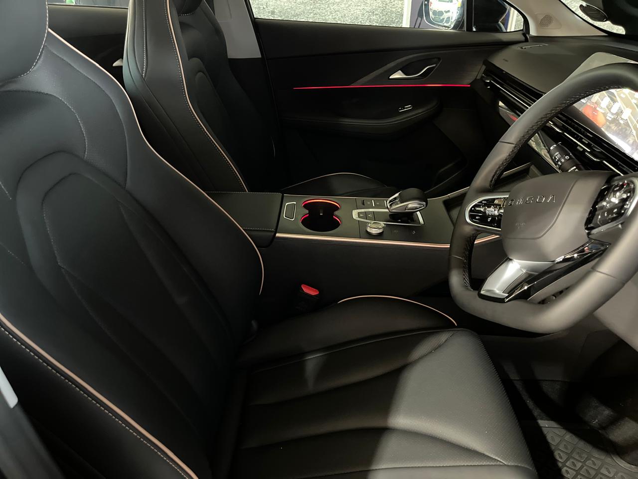 2026 Omoda C5 1.5T 230T Lux X