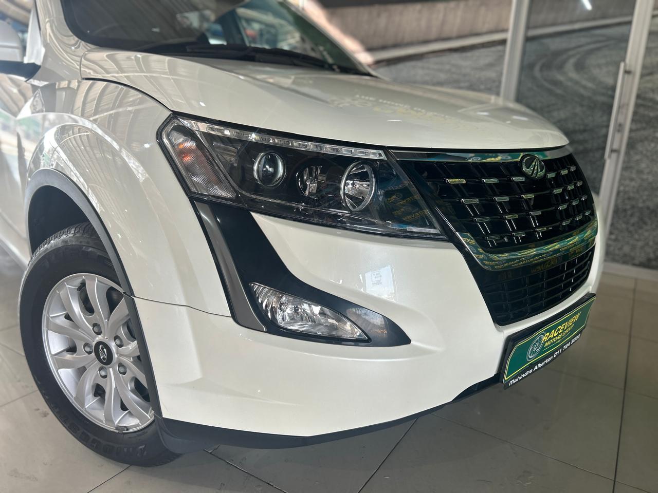 2023 Mahindra XUV500 2.2CRDe W6