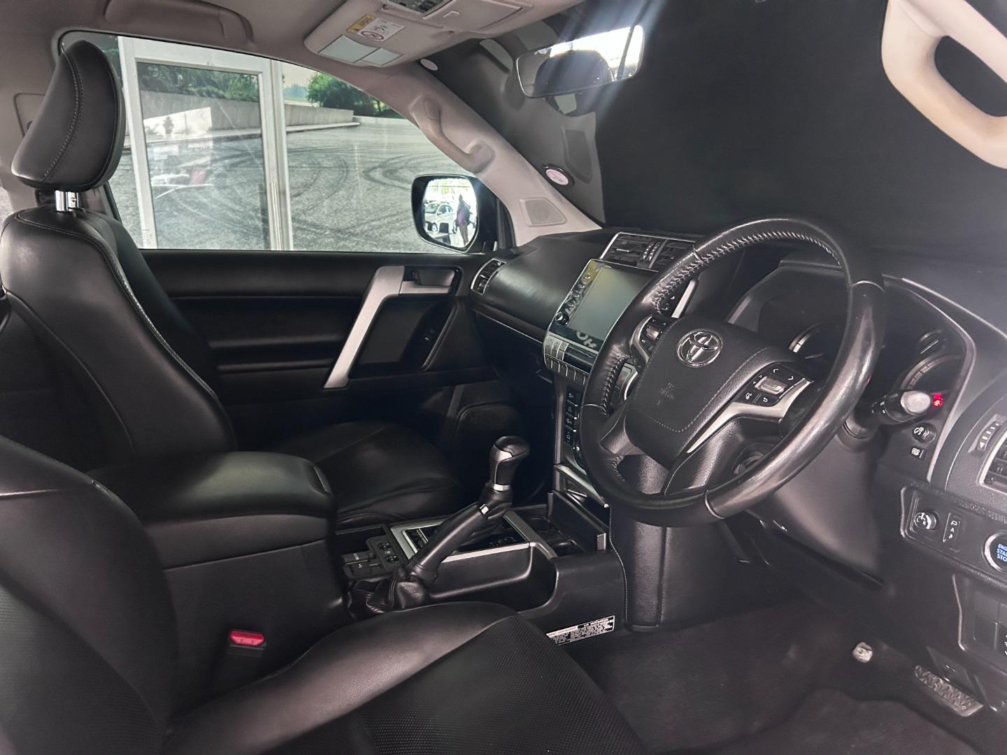 2020 Toyota Land Cruiser Prado 2.8GD VX