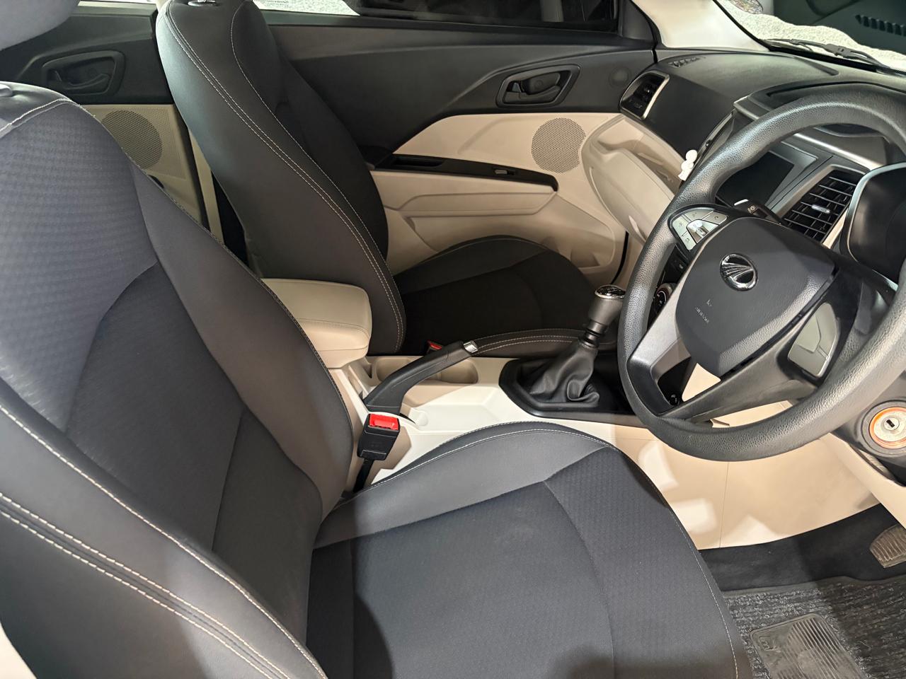 2020 Mahindra XUV300 1.5TD W6