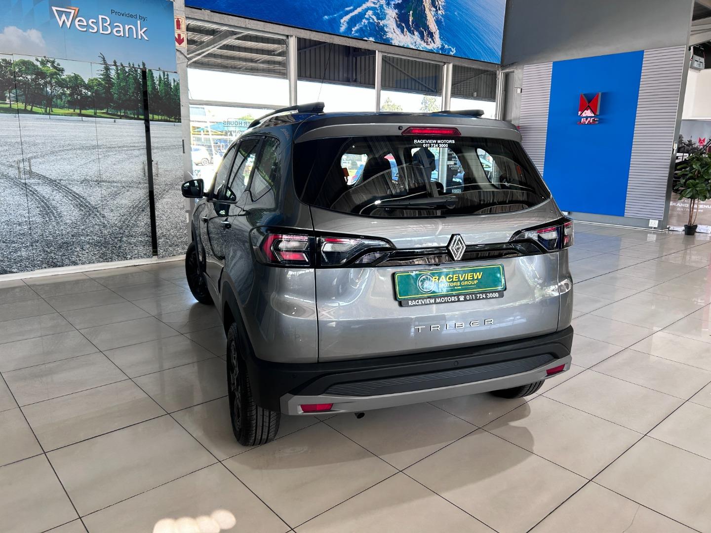 2026 Renault Triber 1.0 Techno