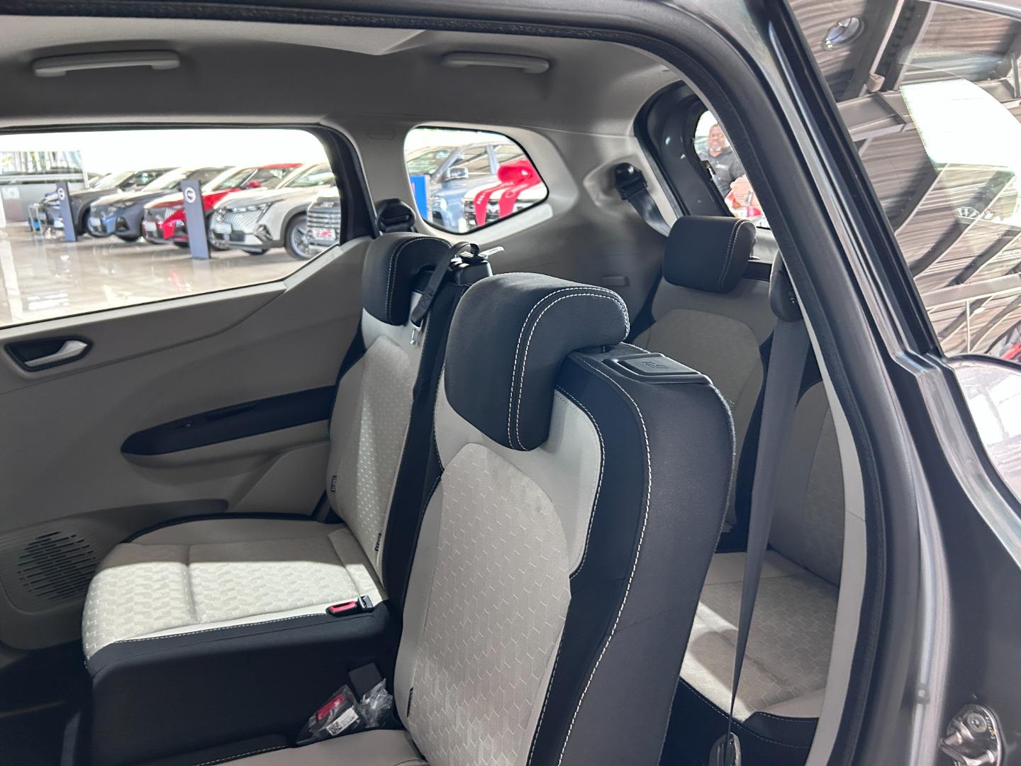 2026 Renault Triber 1.0 Techno