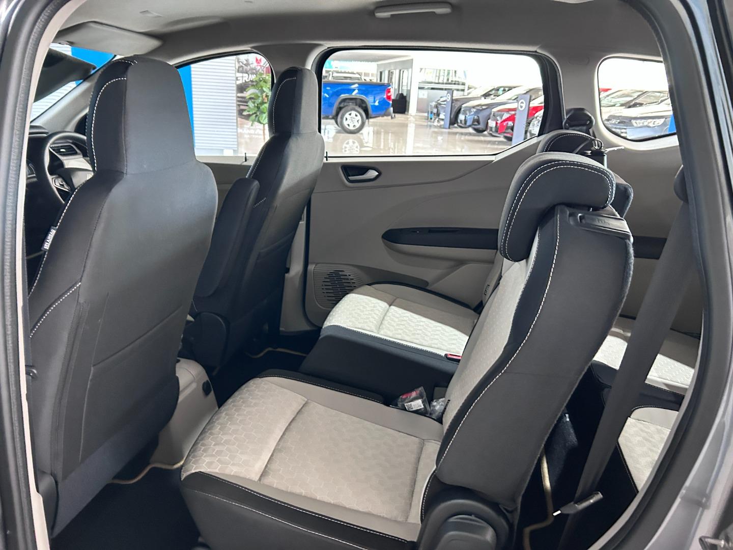 2026 Renault Triber 1.0 Techno