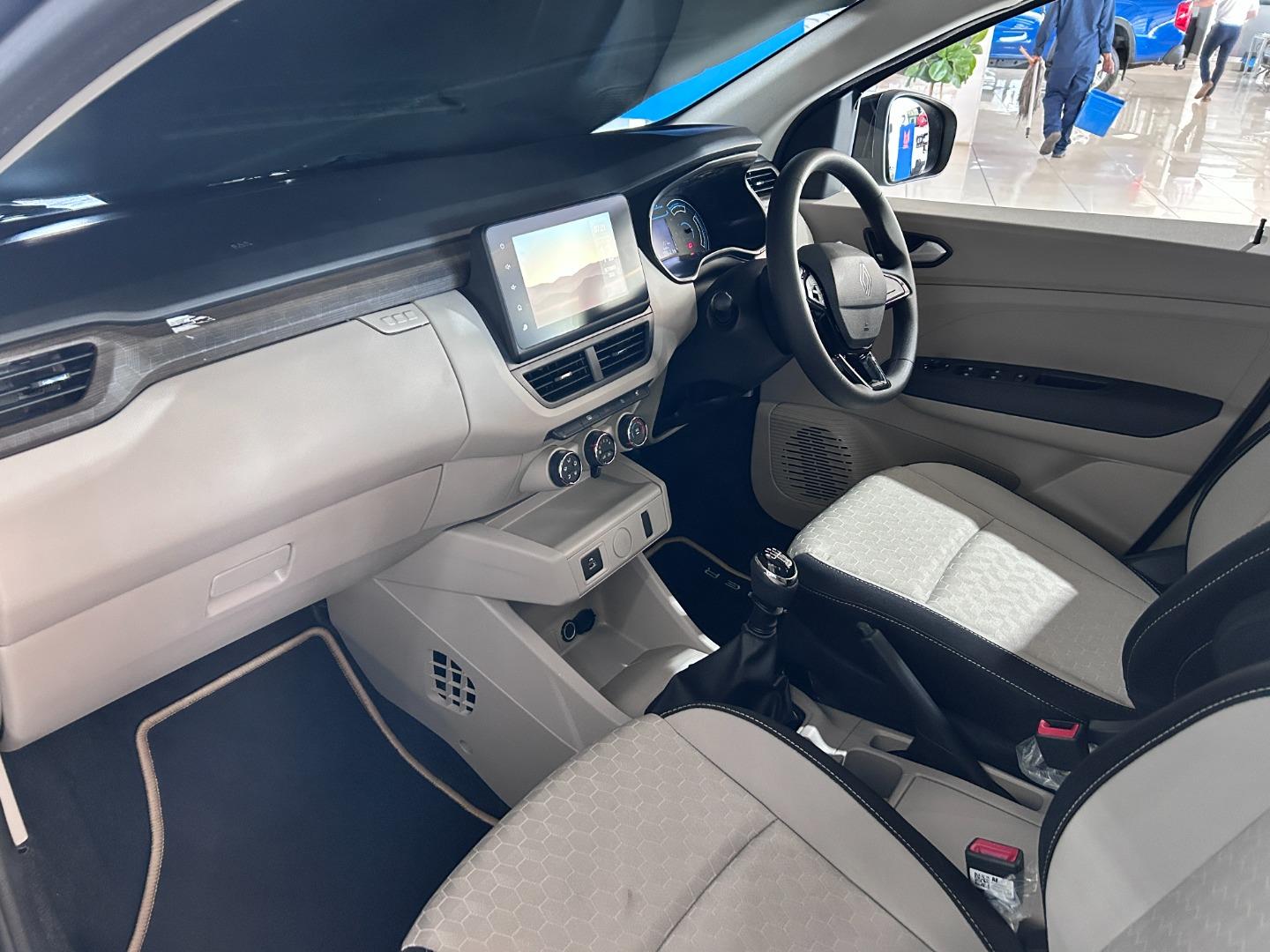 2026 Renault Triber 1.0 Techno