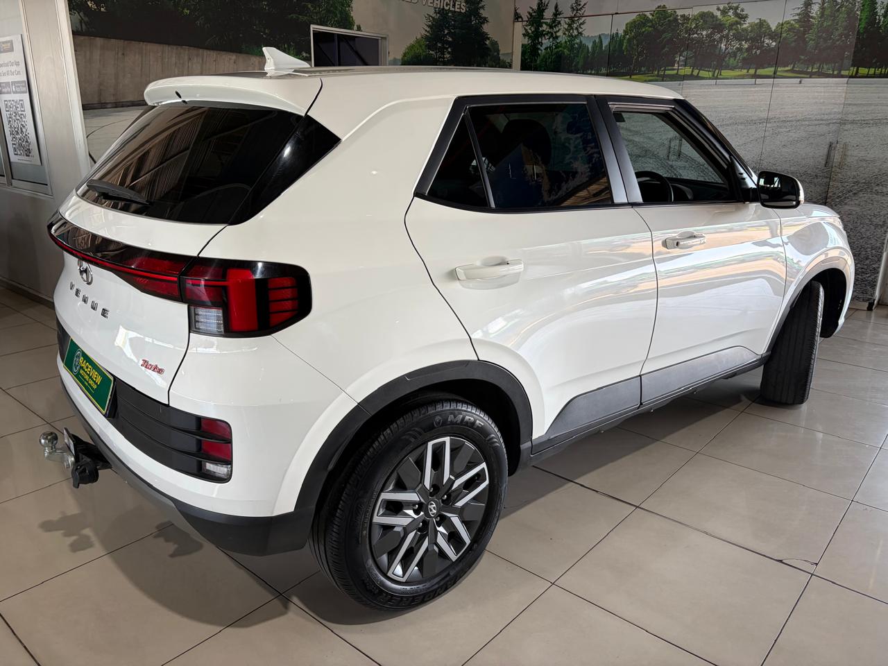 2023 Hyundai Venue 1.0T Motion Manual
