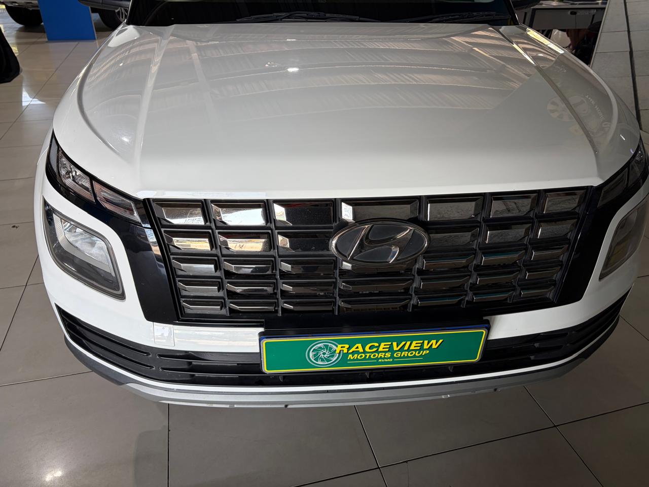 2023 Hyundai Venue 1.0T Motion Manual