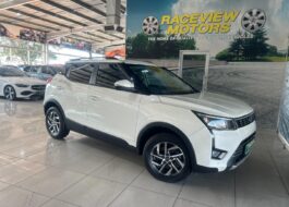 2023 Mahindra XUV300 1.5TD W8