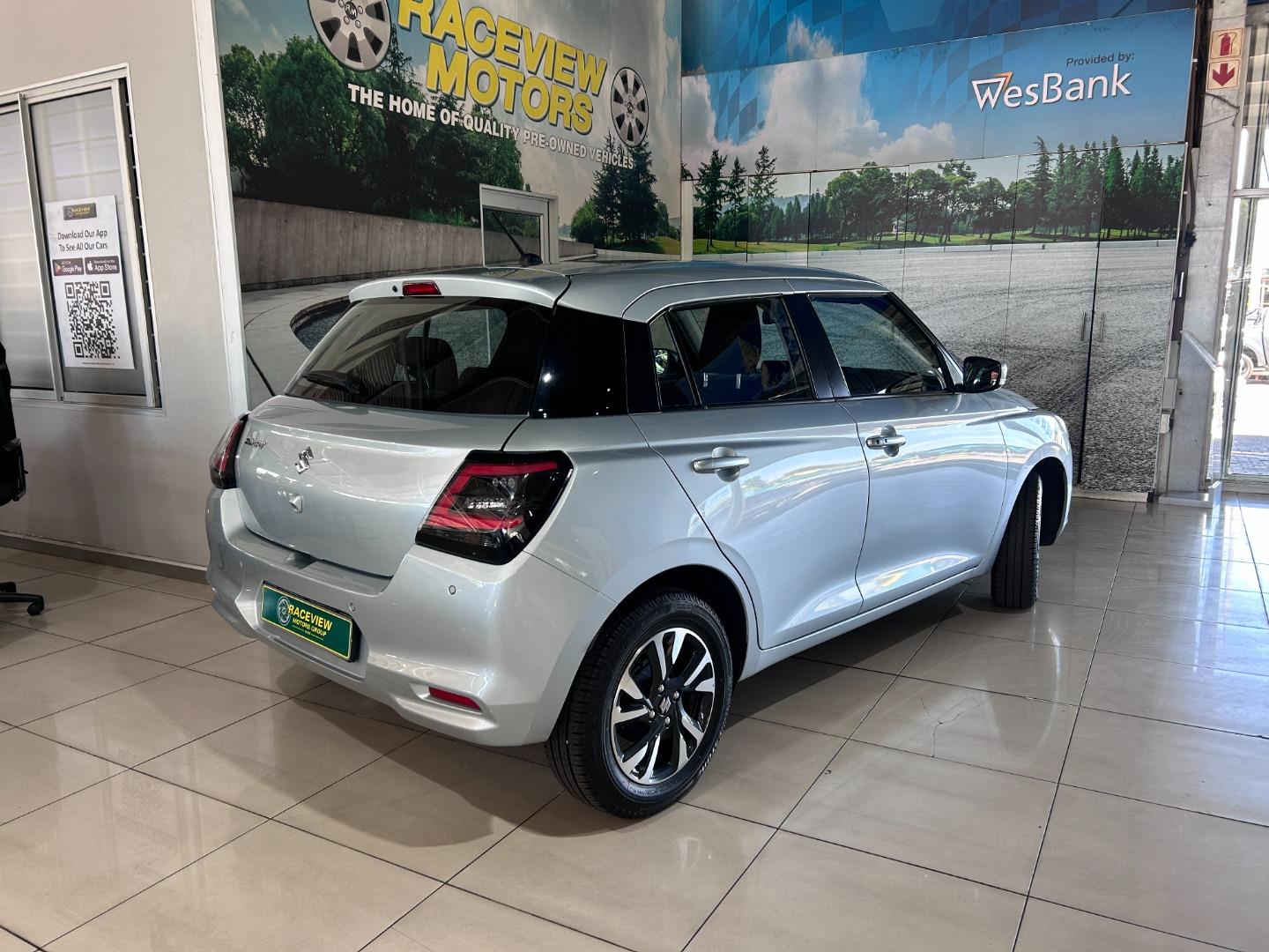 2025 Suzuki Swift 1.2 GLX Manual